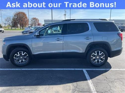 2023 GMC Acadia AWD SLE