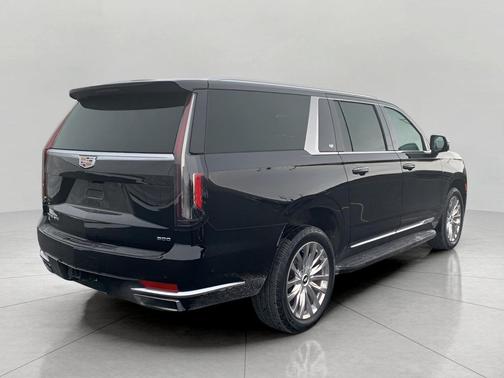 2022 Cadillac Escalade ESV Premium Luxury