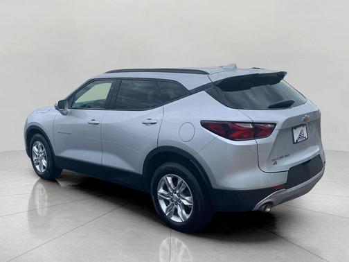 Silver Ice Metallic 2020 Chevrolet Blazer 2LT