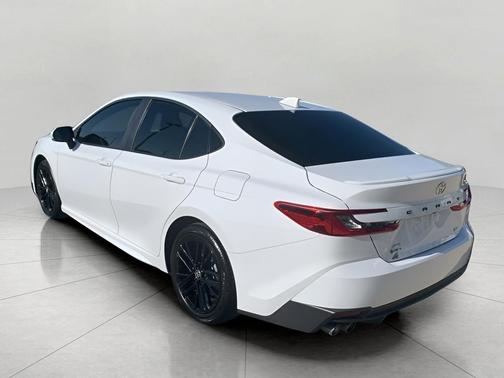 2025 Toyota Camry SEDAN