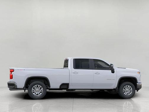 2026 Chevrolet Silverado 3500 LT
