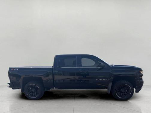 Black 2018 Chevrolet Silverado 1500 2LT