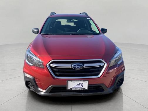 Crimson Red Pearl 2018 Subaru Outback 2.5i