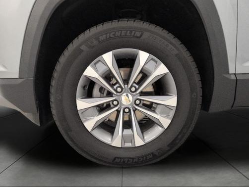 Sterling Gray Metallic 2025 Chevrolet Equinox 1LT
