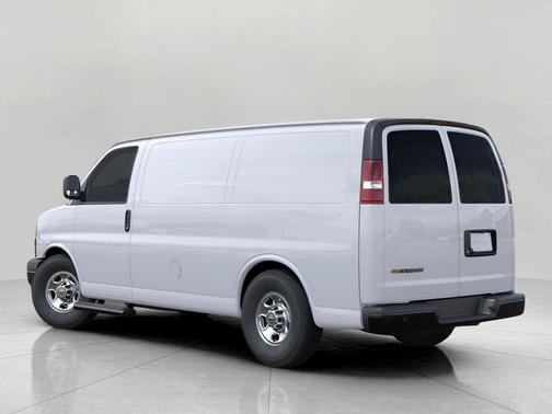 Summit White 2026 Chevrolet Express 2500 LT