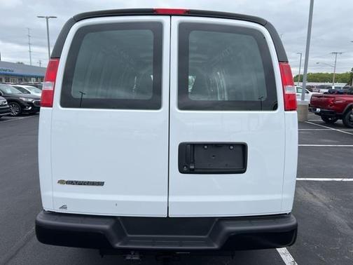 2024 Chevrolet Express 3500 RWD 3500 Extended Wheelbase WT