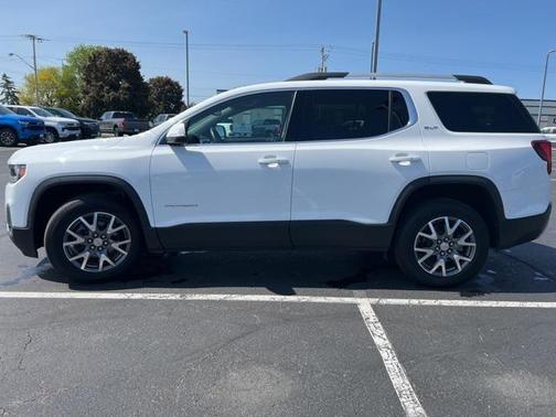 2023 GMC Acadia AWD SLT