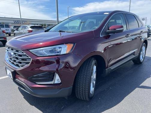 2020 Ford Edge Titanium