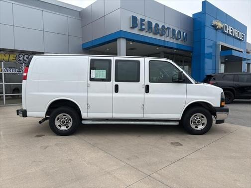 2023 GMC Savana 2500 Work Van