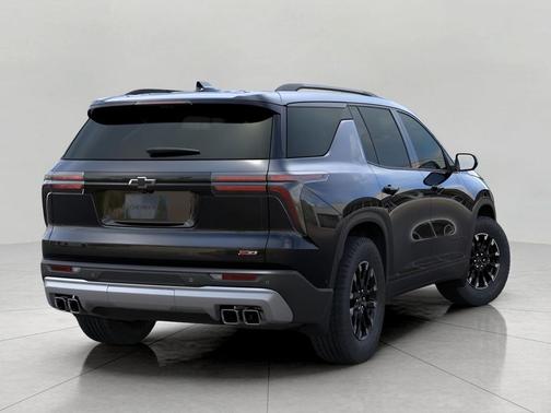 Mosaic Black Metallic 2026 Chevrolet Traverse AWD Z71