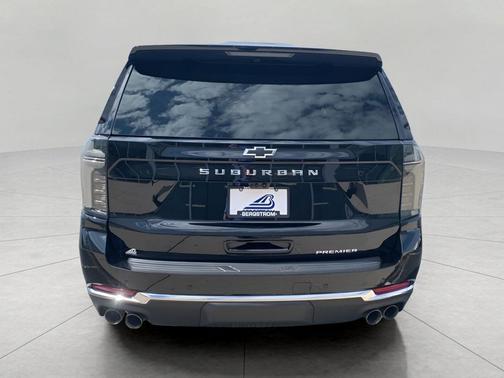 Black 2025 Chevrolet Suburban Premier
