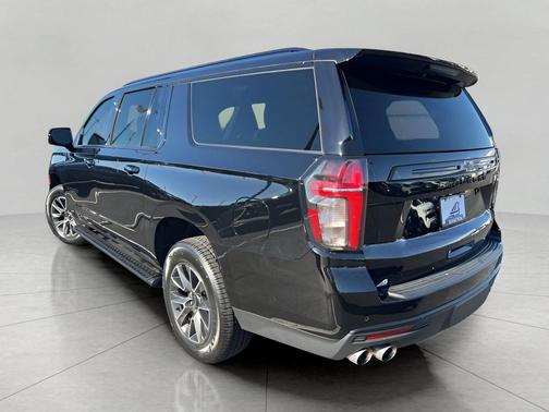 2023 Chevrolet Suburban 4WD Z71