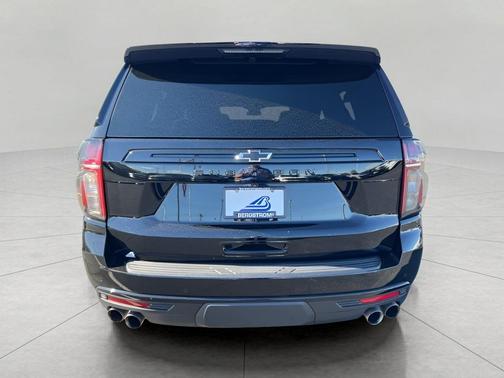 2023 Chevrolet Suburban 4WD Z71