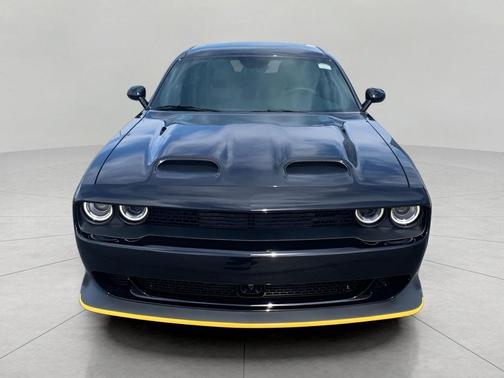 Pitch Black Clearcoat 2023 Dodge Challenger SRT Hellcat