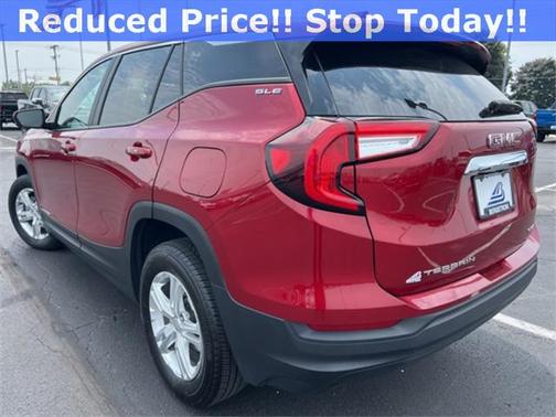 2024 GMC Terrain SLE