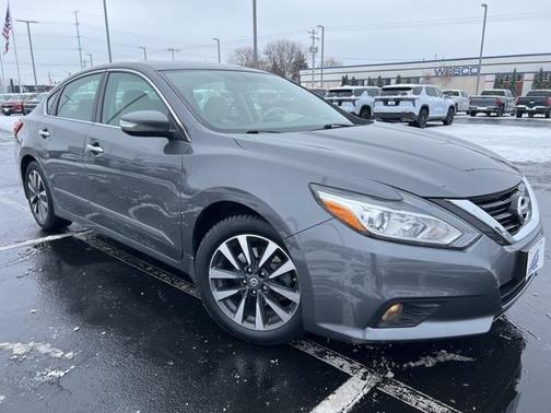 2017 Nissan Altima 2.5 SV