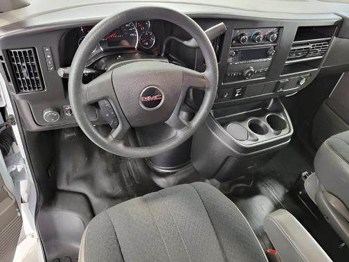 2023 GMC Savana 2500 Work Van