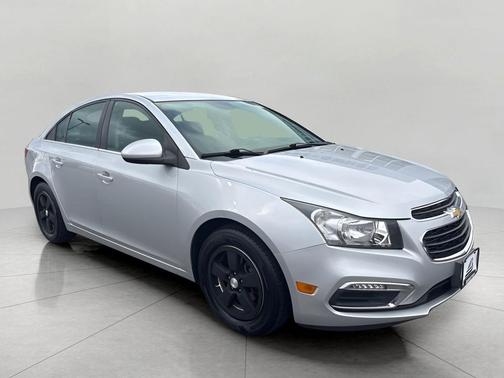 Silver Ice Metallic 2015 Chevrolet Cruze 1LT