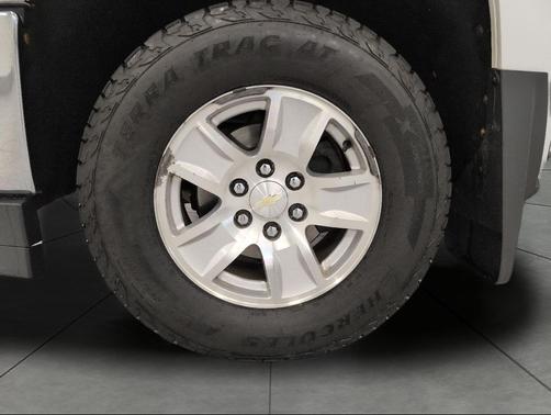 Summit White 2018 Chevrolet Silverado 1500 1LT