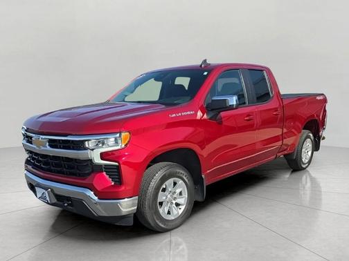 Cherry Red Tintcoat 2022 Chevrolet Silverado 1500 LT