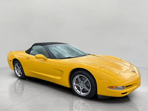 2004 Chevrolet Corvette Base