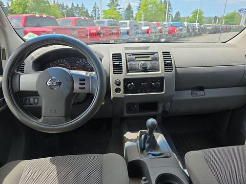 Radiant Silver 2008 Nissan Frontier SE Crew Cab
