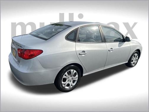 2010 Hyundai ELANTRA Blue