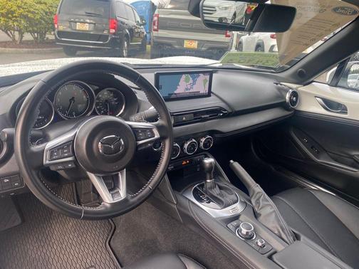 2024 Mazda MX-5 Miata RF Grand Touring