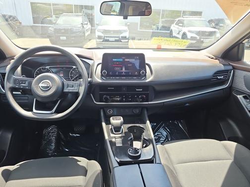 Super Black 2023 Nissan Rogue S