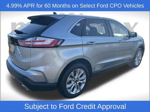 2022 Ford Edge Titanium