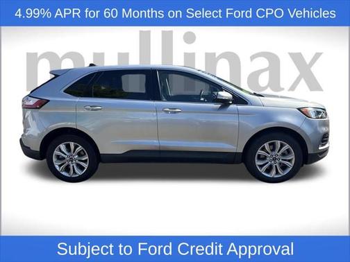 2022 Ford Edge Titanium