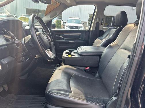 2017 RAM 1500 Laramie
