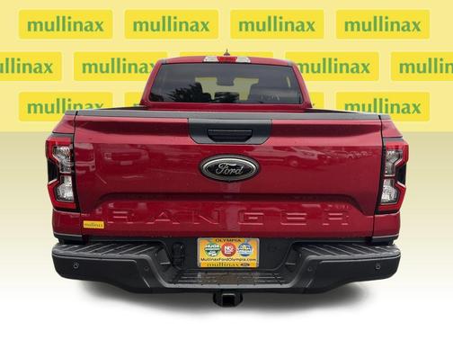 Ruby Red Metallic Tinted Clearcoat 2025 Ford Ranger XLT