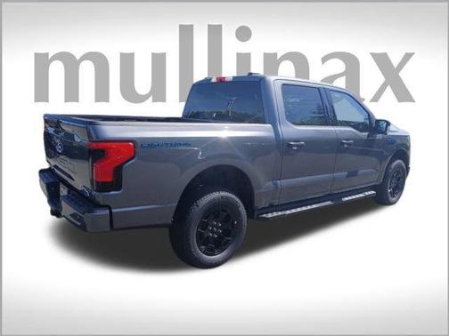 2025 Ford F-150 Lightning XLT