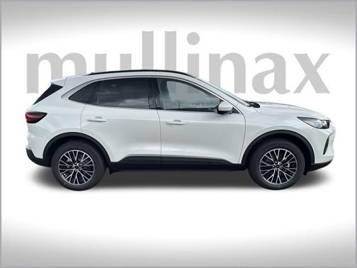 2025 Ford Escape PHEV SE