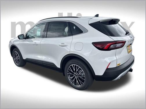 2025 Ford Escape PHEV SE