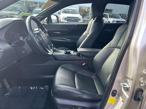 2023 Toyota Venza XLE