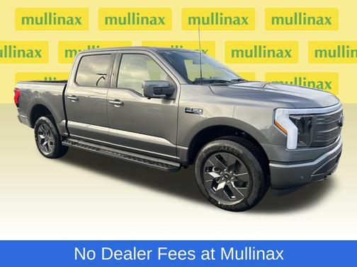 2025 Ford F-150 Lightning LARIAT