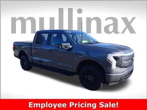 2025 Ford F-150 Lightning XLT