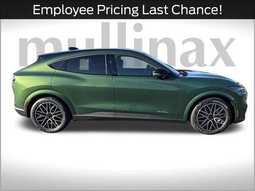 2025 Ford Mustang Mach-E Premium