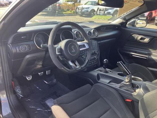 2018 Ford Shelby GT350 Base