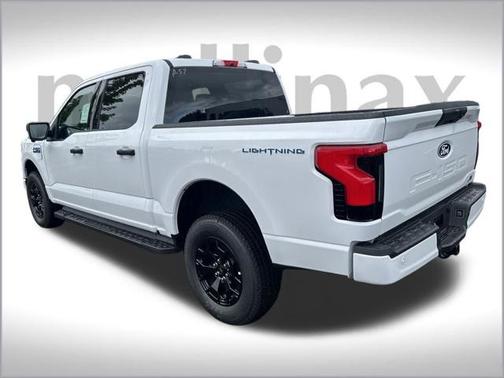 2025 Ford F-150 Lightning XLT