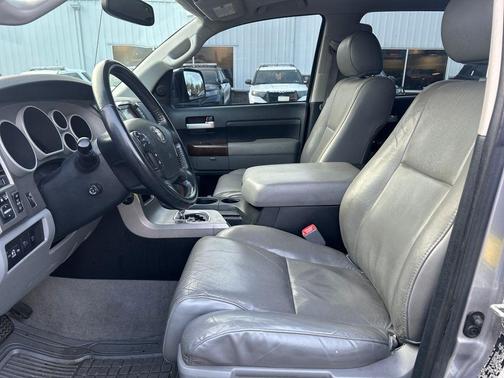 2010 Toyota Tundra Limited