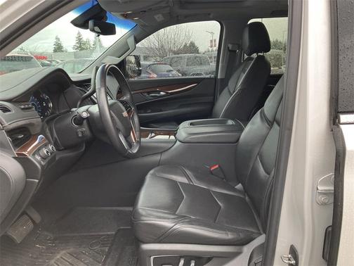 Crystal White Tricoat 2019 Cadillac Escalade ESV Premium Luxury