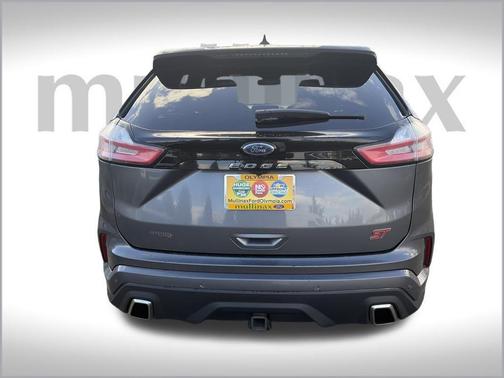 2022 Ford Edge ST