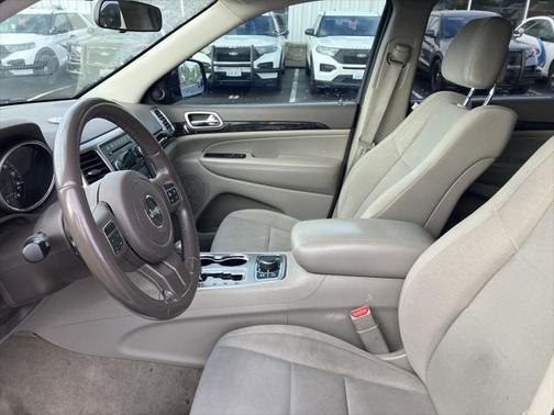 2011 Jeep Grand Cherokee Laredo