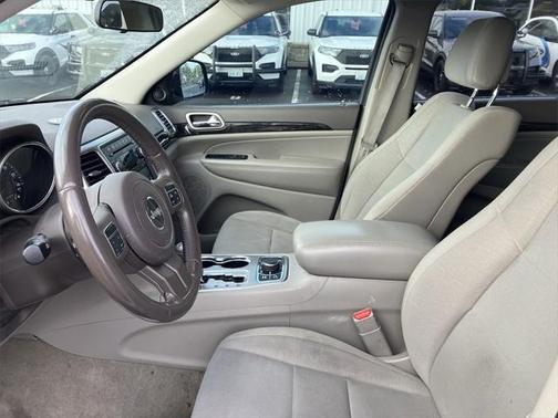 2011 Jeep Grand Cherokee Laredo