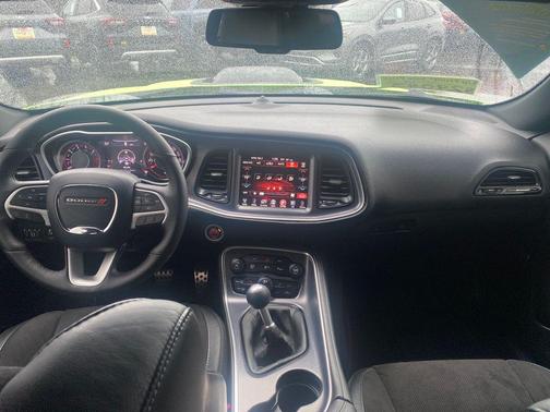 2015 Dodge Challenger R/T Scat Pack