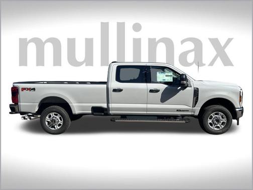 2026 Ford F-350 XLT