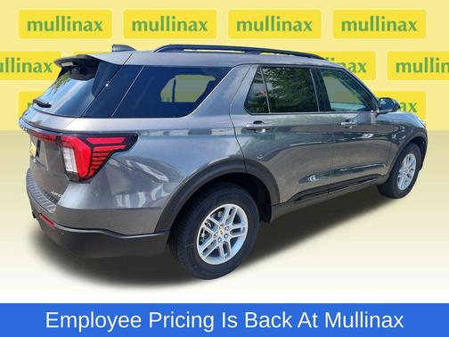 Carbonized Gray Metallic 2026 Ford Explorer Active